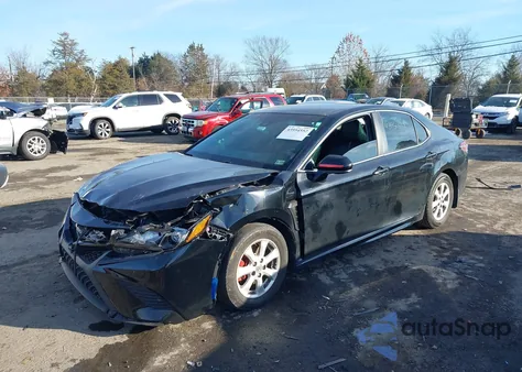 2018 Toyota Camry Se из США, поврежденный, VIN 4T1B11HK3JU615942